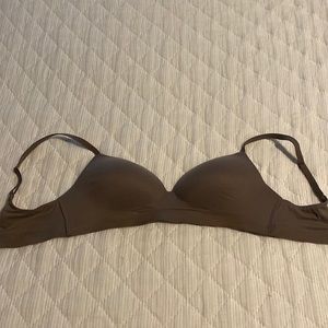 Soma bra. Enbliss wireless. Taupe. Ordered wrong size. 36C